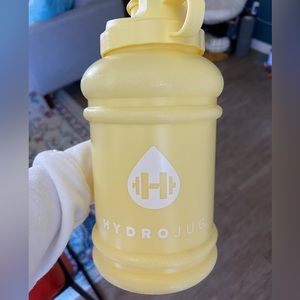Yellow Daffodil Hydrojug